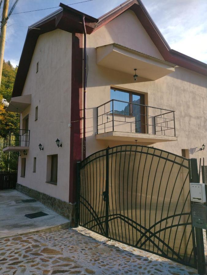 Casa Varipatti * Busteni